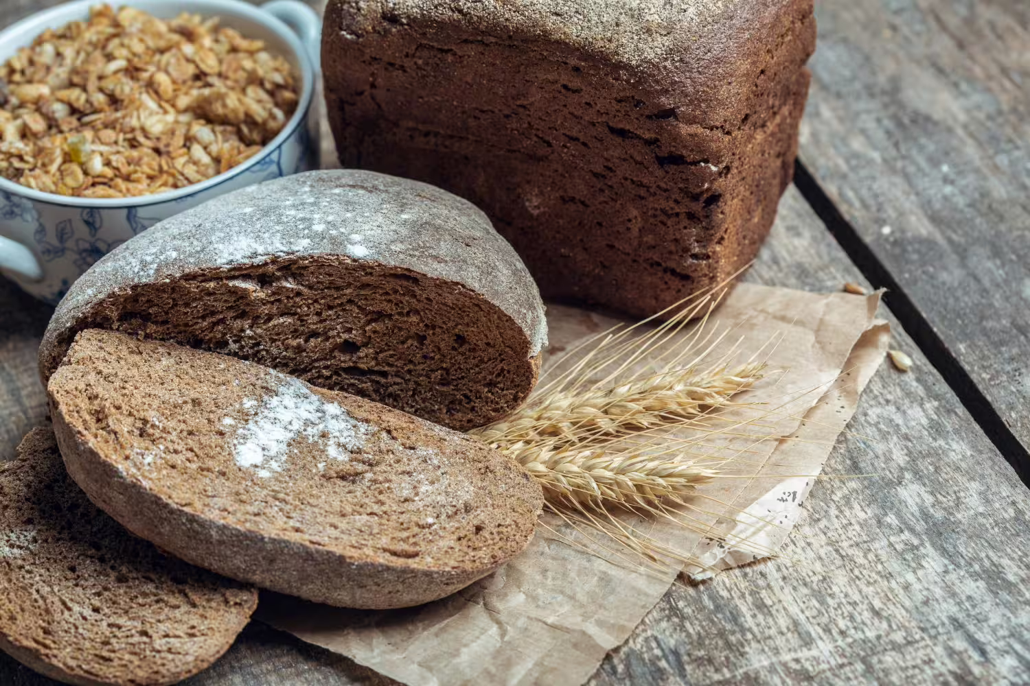 Bułki nadziewane pieczarkami – idealny przepis na smaczną przekąskę - 2